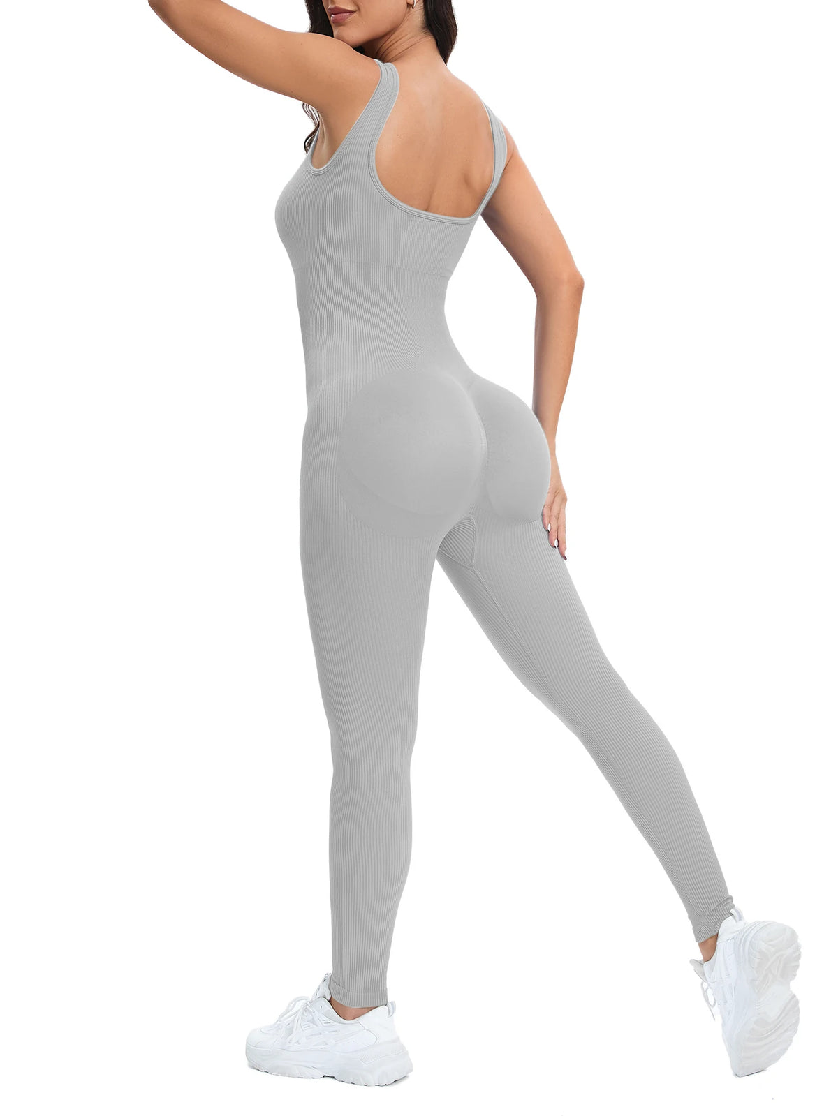Geribde shapewear-jumpsuit met vierkante hals en ingebouwde bh | Pinky Posh Boutique