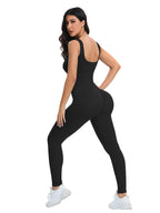 Geribde shapewear-jumpsuit met vierkante hals en ingebouwde bh | Pinky Posh Boutique